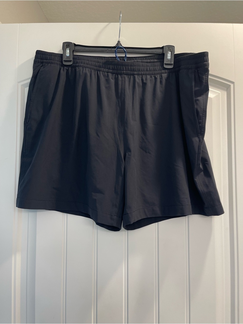 Southern Tide Shorts Mens 2XL Classic Black Rip Channel Swim Trunks Zip Pockets